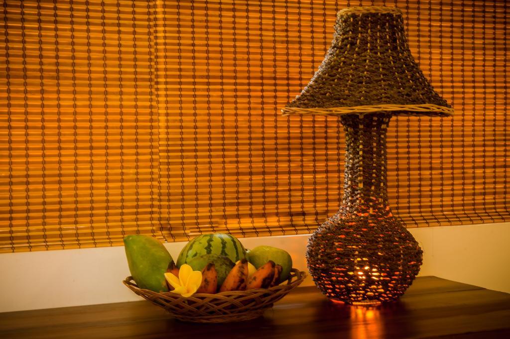 Garcinia Leaf Hotel Hikkaduwa Buitenkant foto